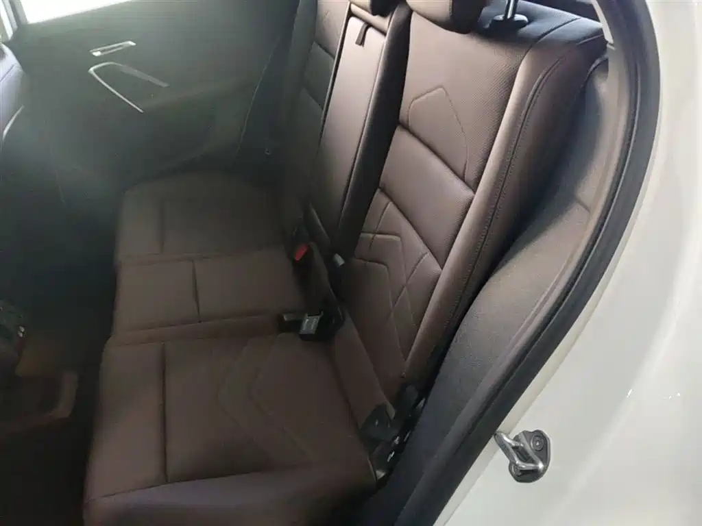 BMW X2 2025 — фото 24