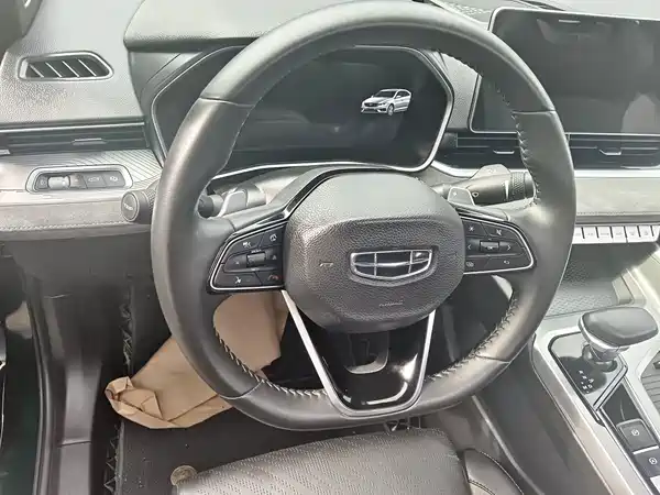 Geely Xingrui 2022