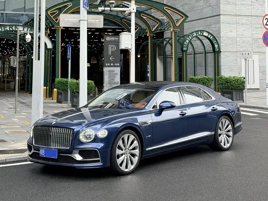 Bentley Flying Spur 2020 — фото 1
