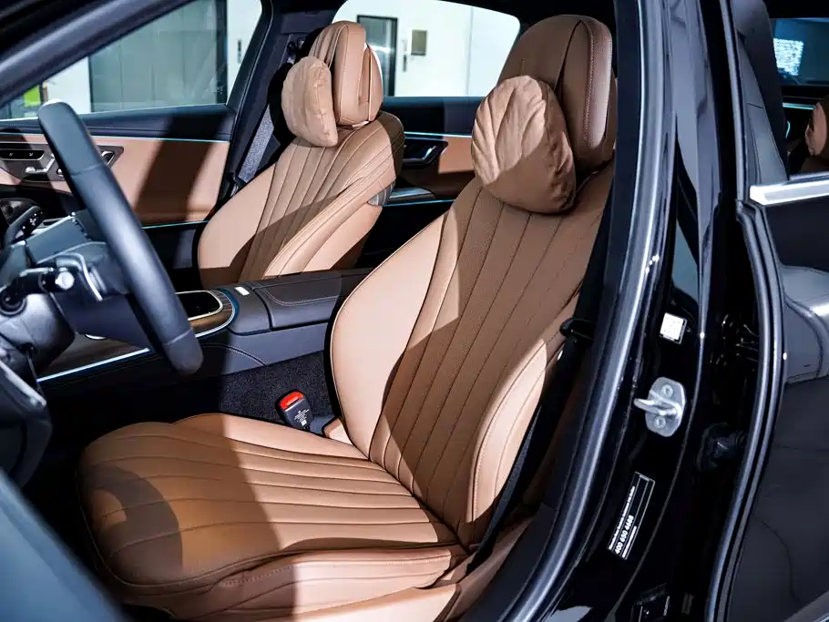 Mercedes-Benz E-Class 2025 — фото 18