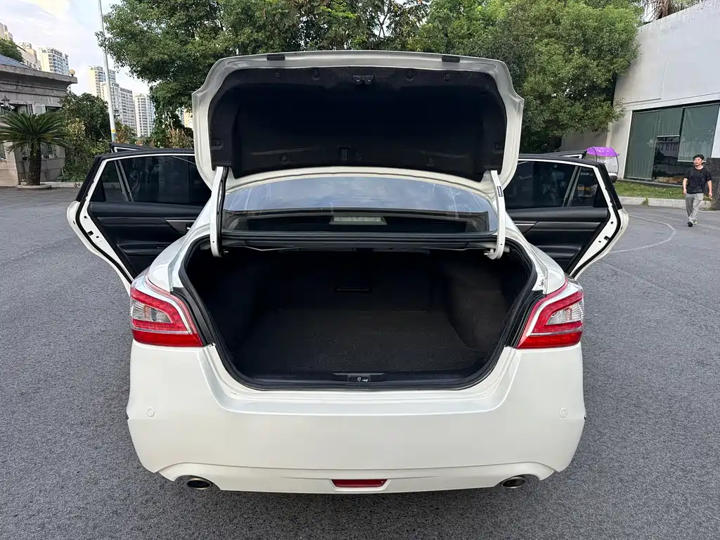 Nissan Teana 2014 — фото 13