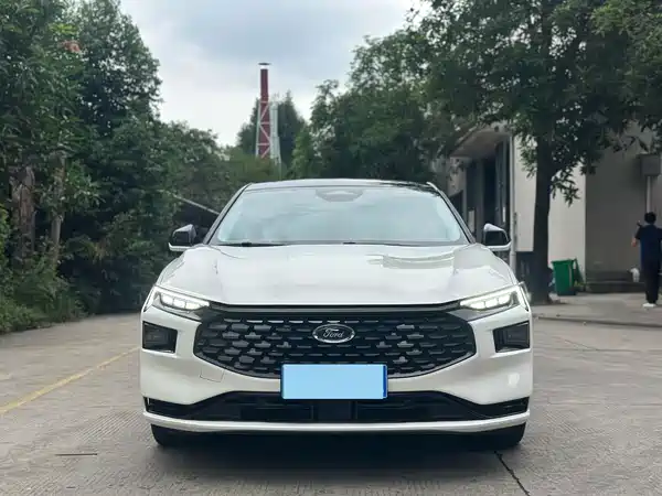 Ford Mondeo 2023