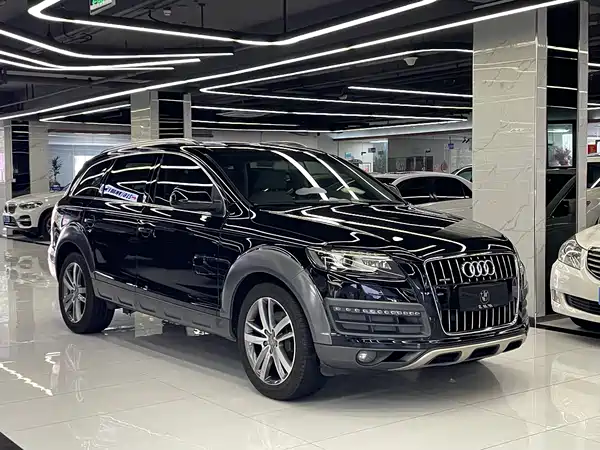 Audi Q7 2014