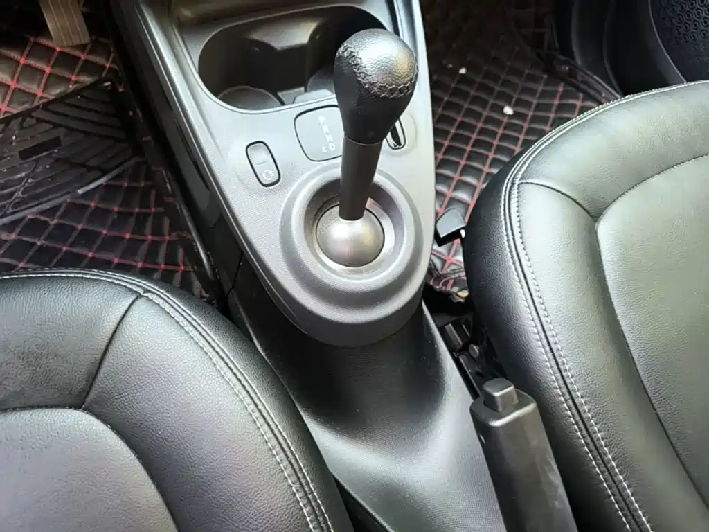 smart fortwo 2019 — фото 14