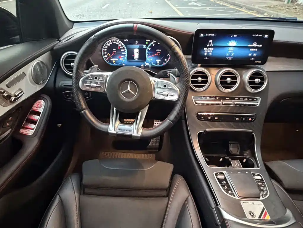 Mercedes-Benz GLC Coupe AMG 2022 — фото 13