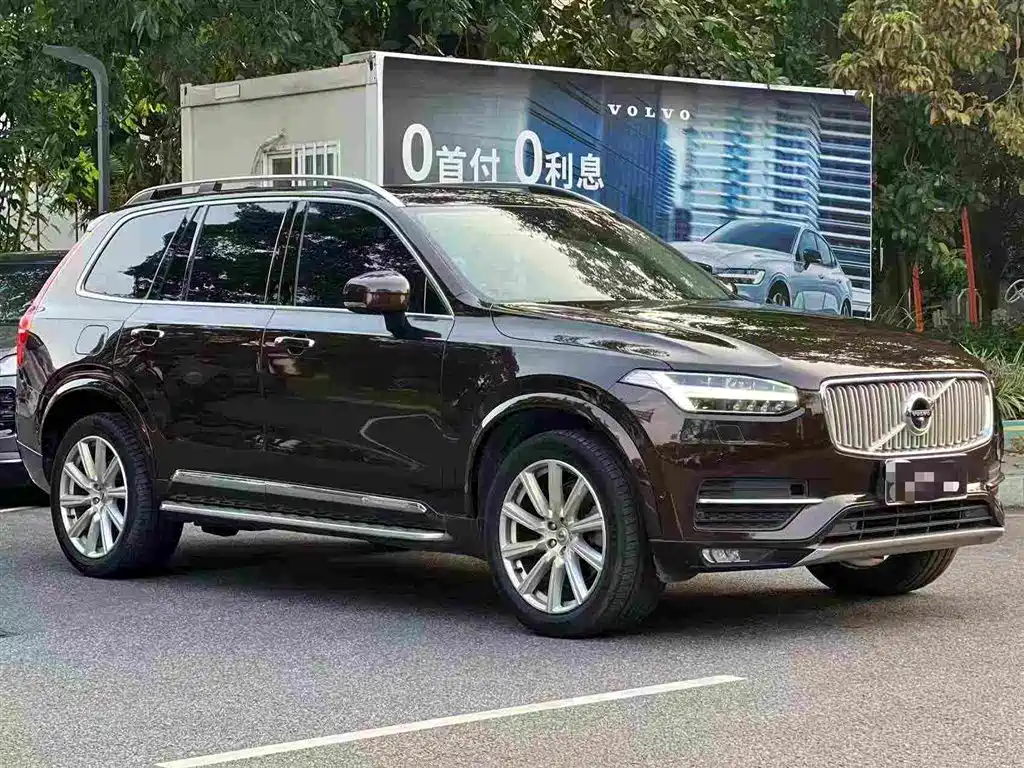 Volvo XC90 2018 — фото 3