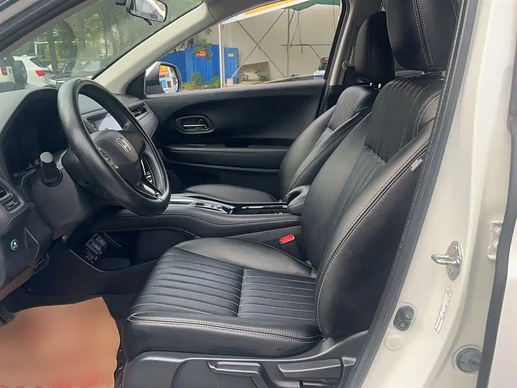 Honda Vezel 2022 — фото 13