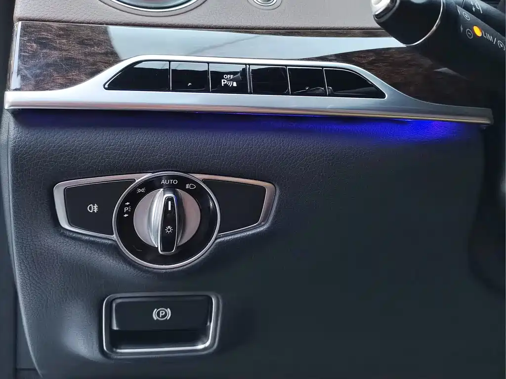Mercedes-Benz S-Class 2016 — фото 26