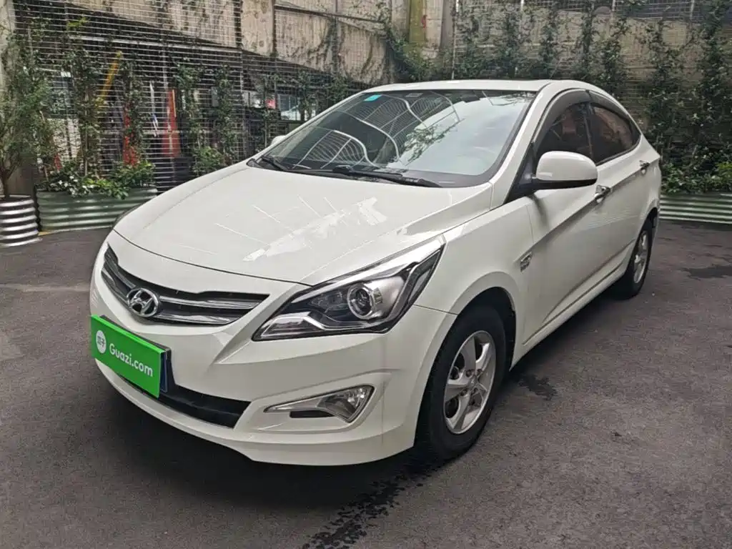 Hyundai Accent 2016 — фото 2
