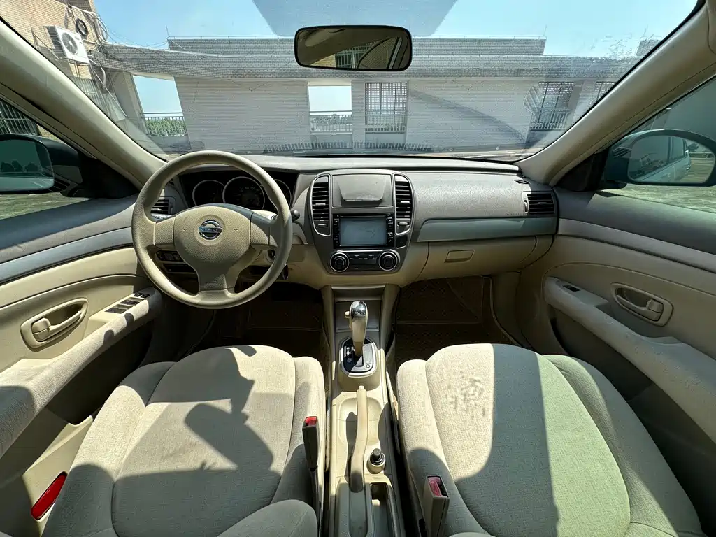 Nissan Sylphy 2013 — фото 11
