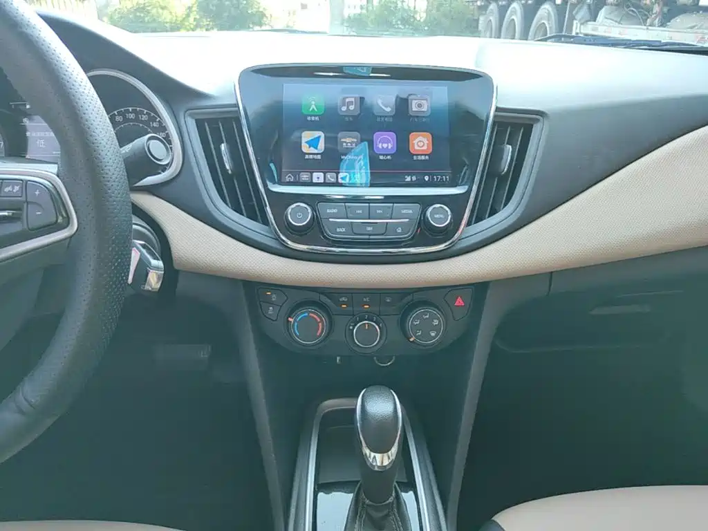 Chevrolet Cruze 2021 — фото 13