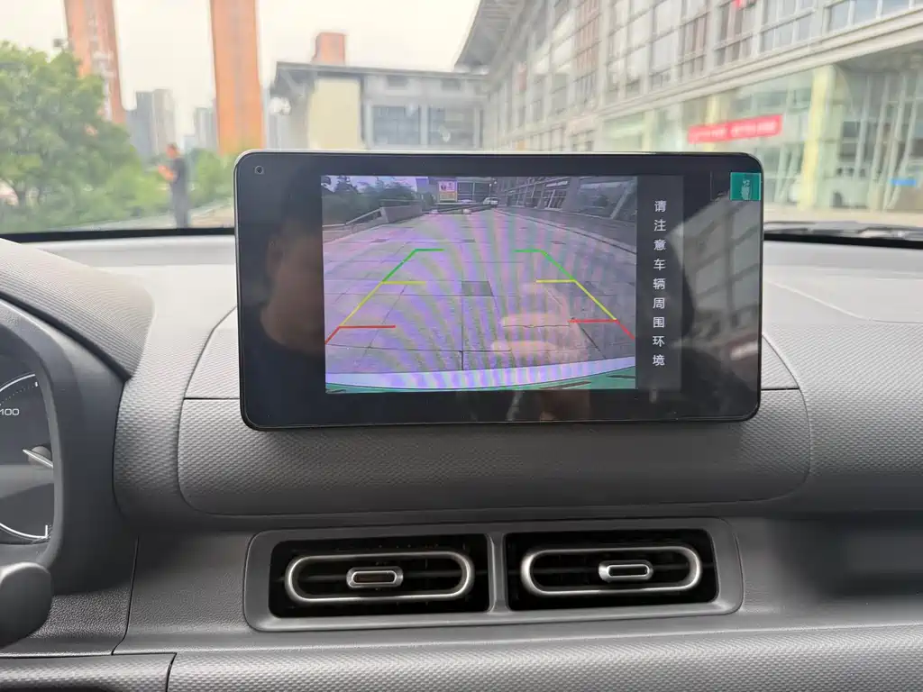 Wuling Hongguang EV 2026 — фото 10