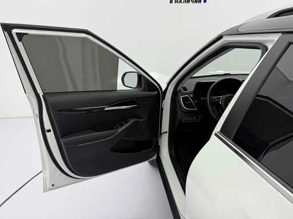 Kia KX3 2022 — фото 25