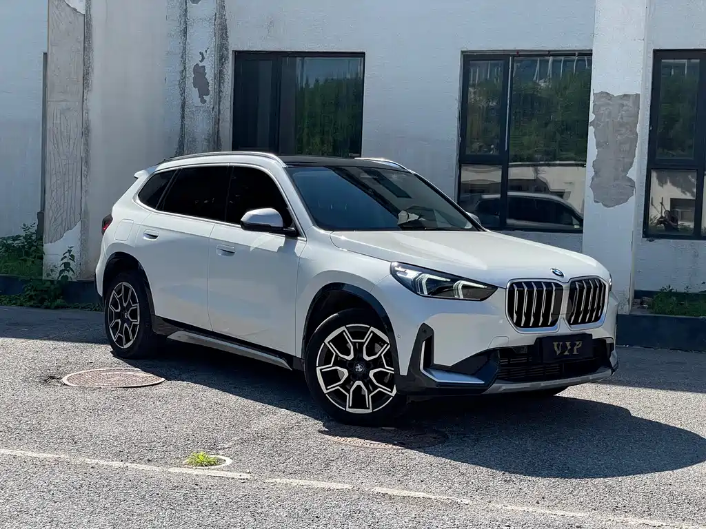 BMW X1 2024 — фото 3