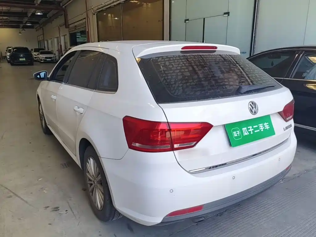 Volkswagen Gran Lavida 2015