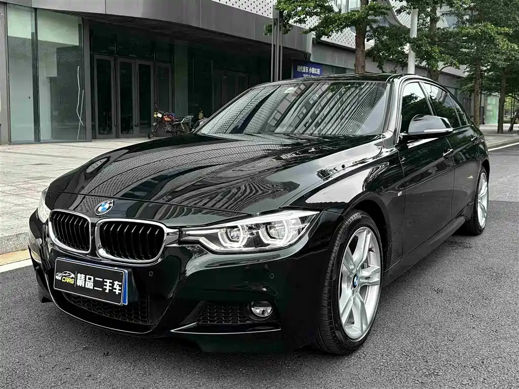 BMW 3 Series 2017 — фото 1