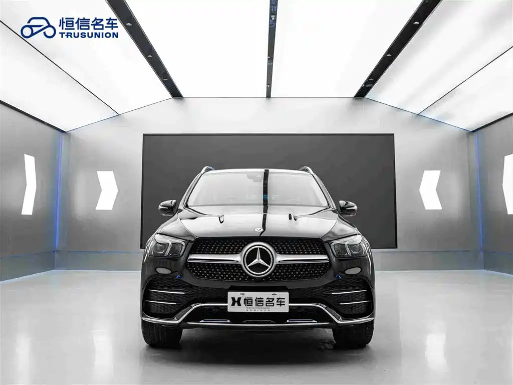 Mercedes-Benz GLE 2021 — фото 2