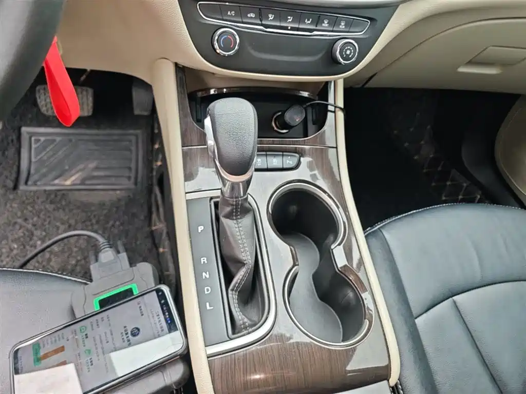 Buick Verano 2018 — фото 14