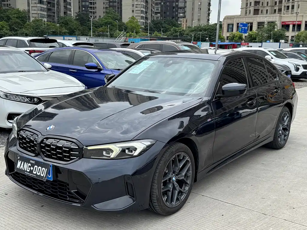 BMW 3 Series 2025 — фото 1