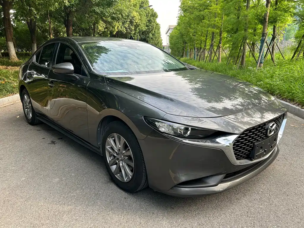 Mazda 3 Axela 2021