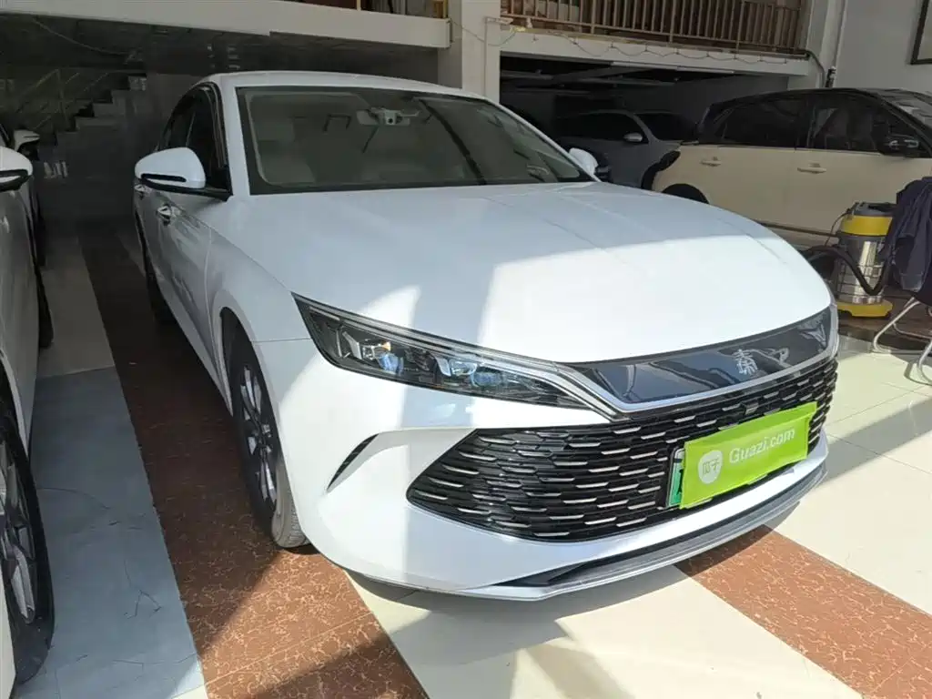 BYD Qin L 2025 — фото 4