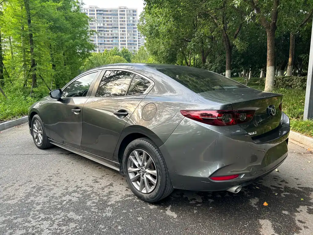 Mazda 3 Axela 2021