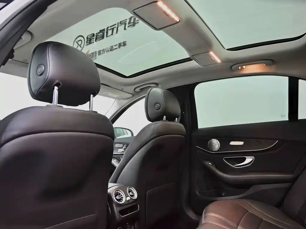 Mercedes-Benz C-Class 2020 — фото 11