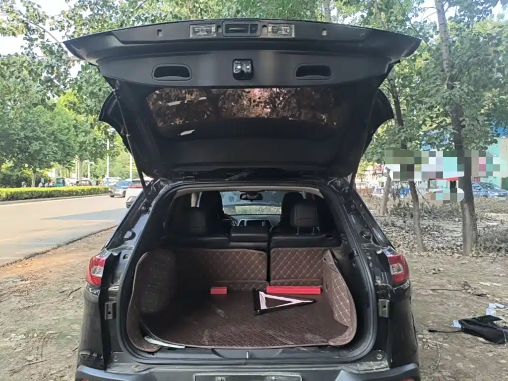 Jeep Cherokee 2018 — фото 19