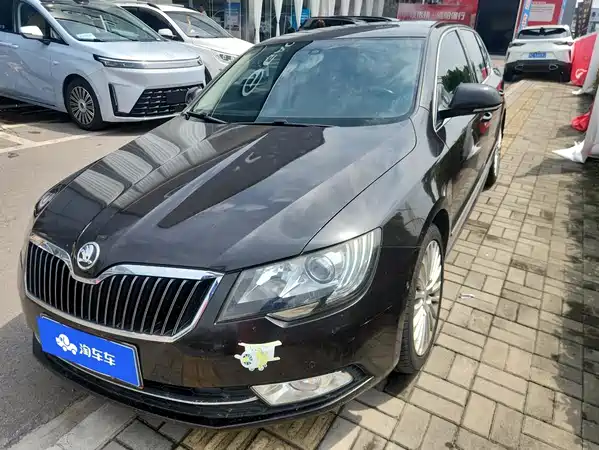 Skoda Superb 2013