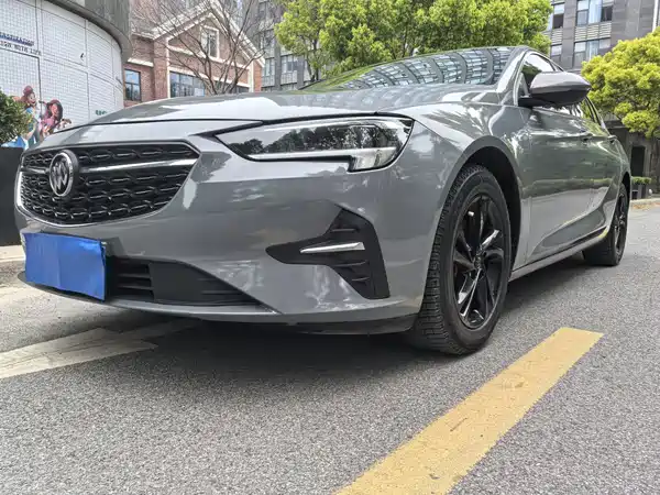 Buick Regal 2021