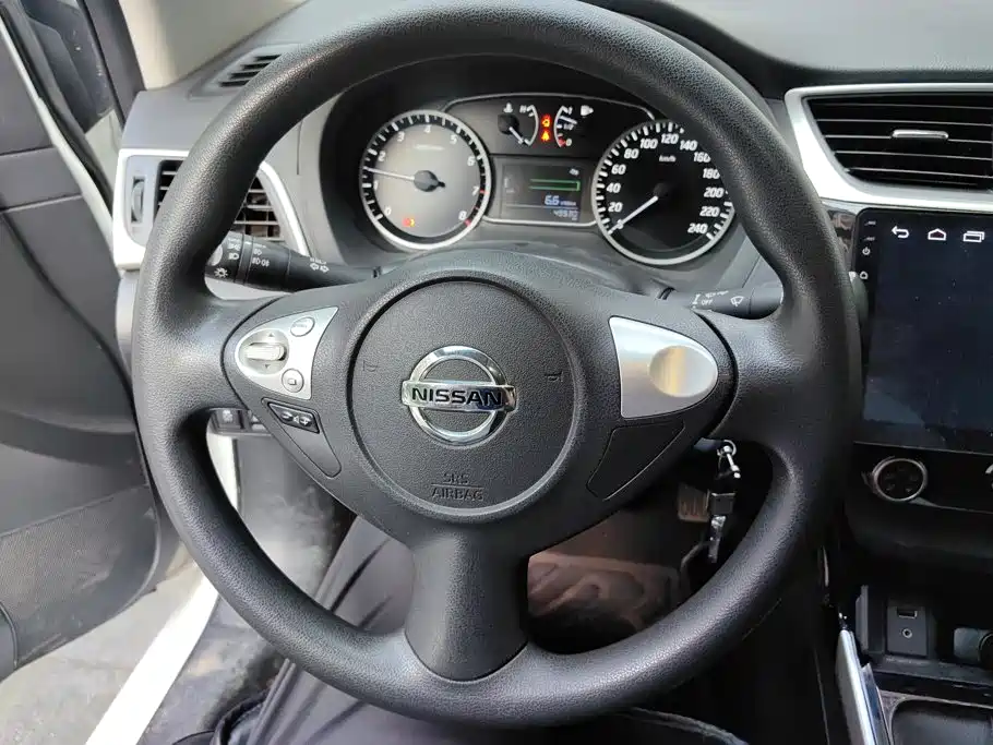 Nissan Sylphy 2018 — фото 15