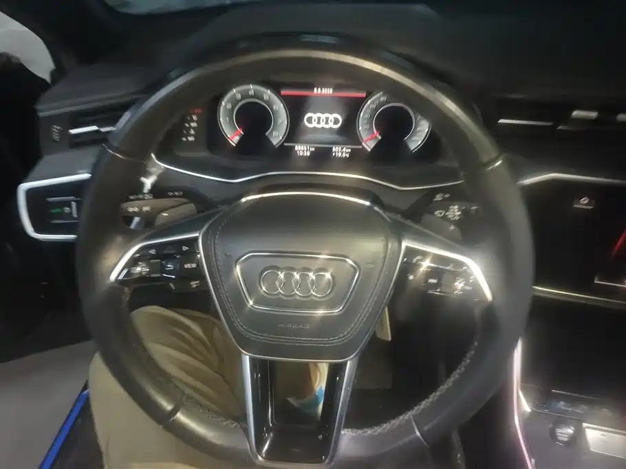 Audi A6L 2023 — фото 15