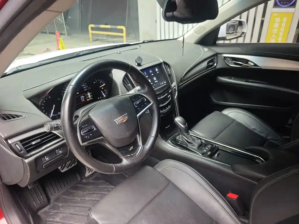 Cadillac ATS-L 2018 — фото 10