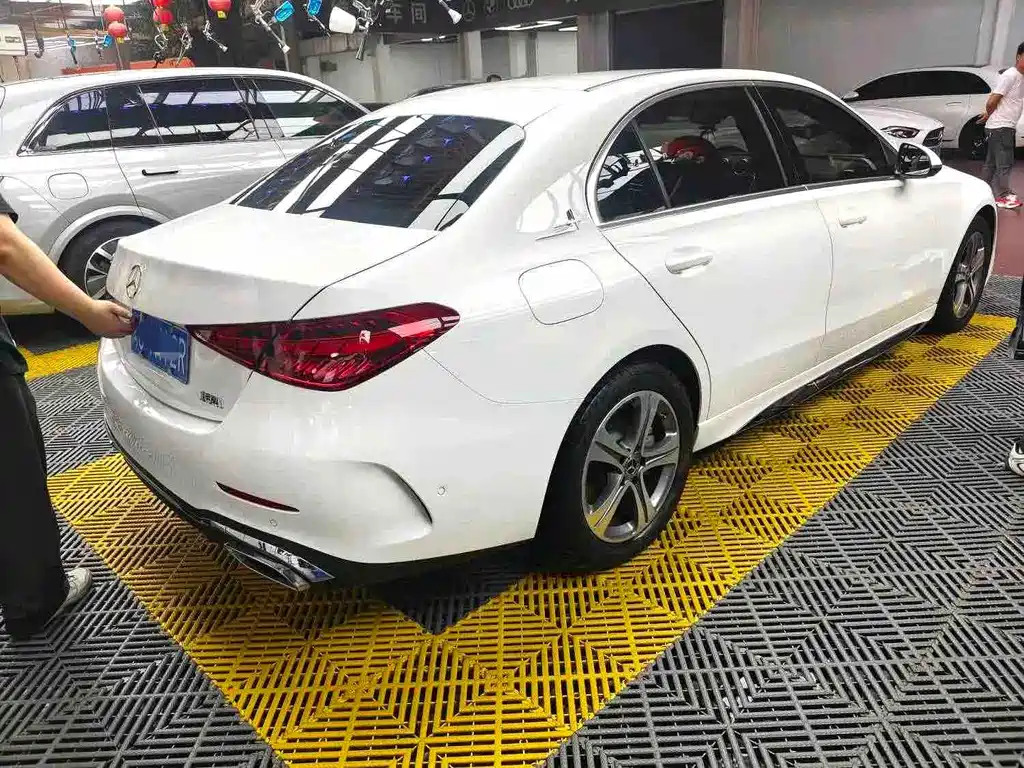 Mercedes-Benz C-Class 2022 — фото 4