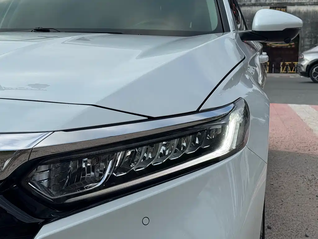 Honda Accord 2021 — фото 12