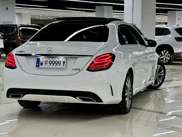 Mercedes-Benz C-Class 2018