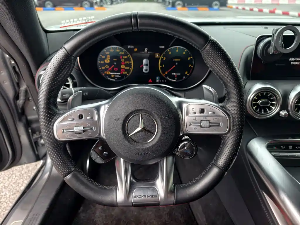 Mercedes-Benz AMG GT 2022 — фото 6