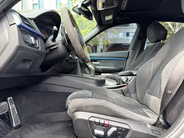 BMW 3 Series 2018