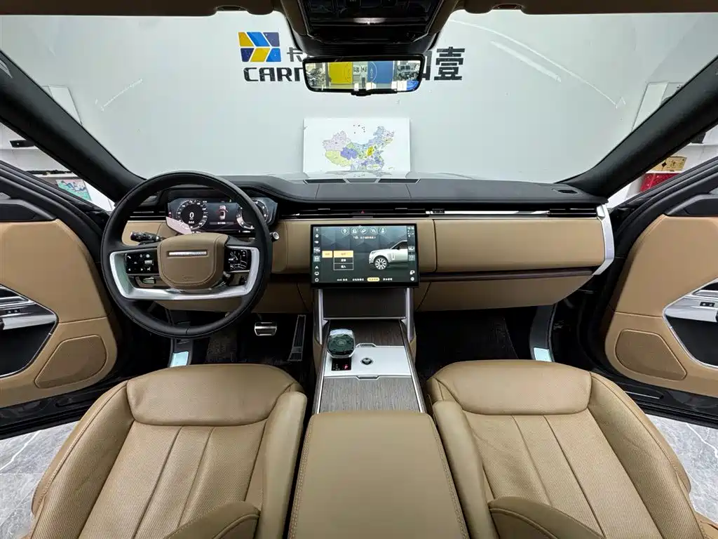 Land Rover Range Rover 2025 — фото 9