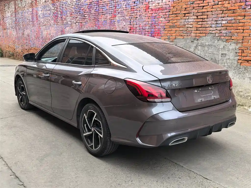 MG MG5 2020
