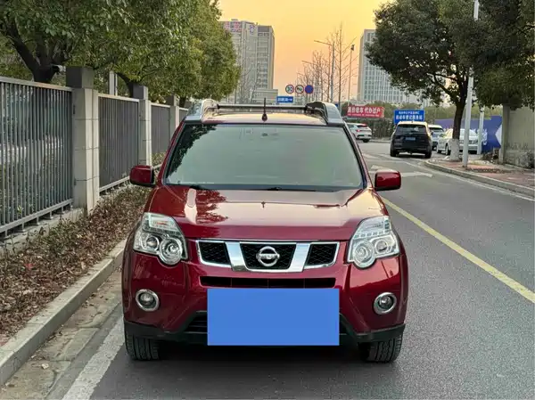 Nissan X-Trail 2011