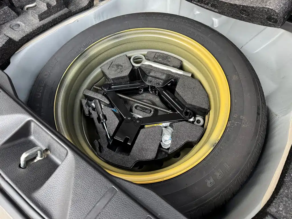 Subaru Forester 2015 — фото 23