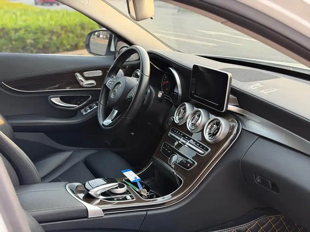 Mercedes-Benz C-Class 2015 — фото 12
