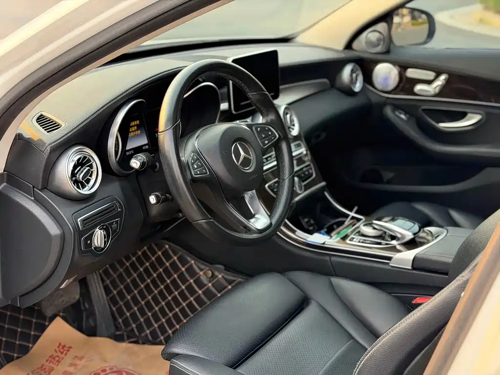 Mercedes-Benz C-Class 2015 — фото 10
