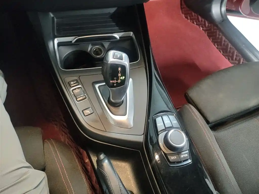 BMW 2 Series 2018 — фото 14
