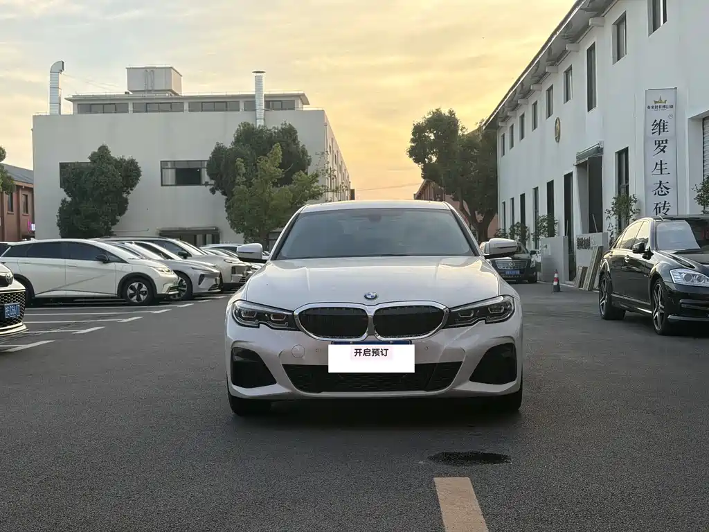 BMW 3 Series 2020