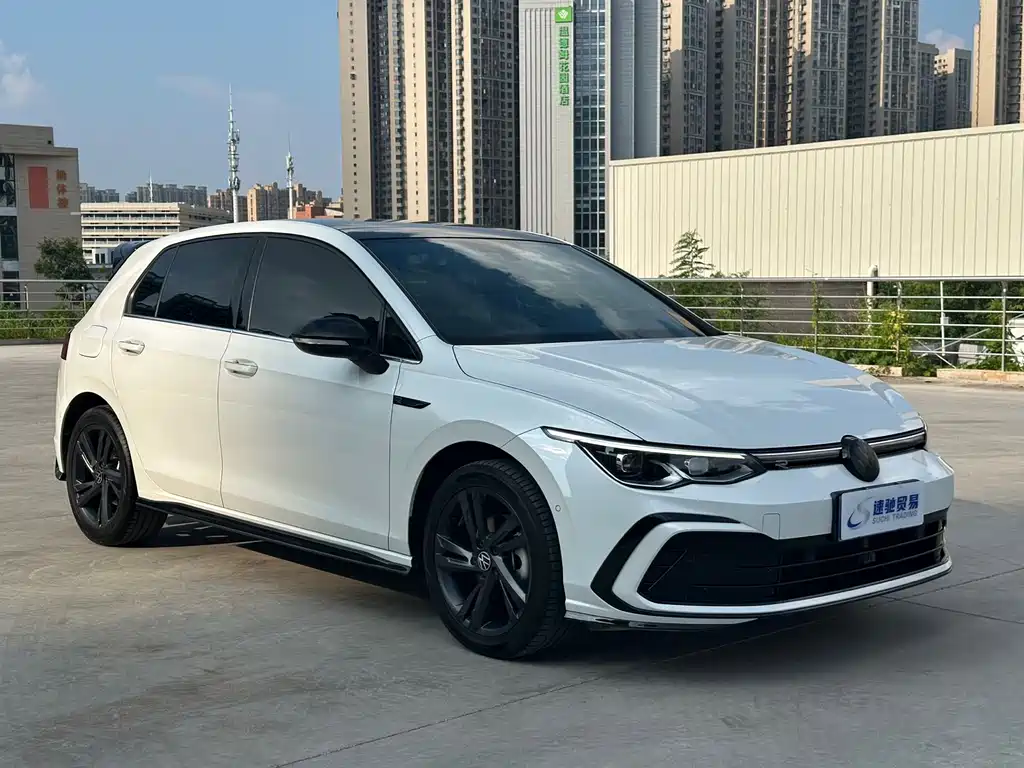 Volkswagen Golf 2022