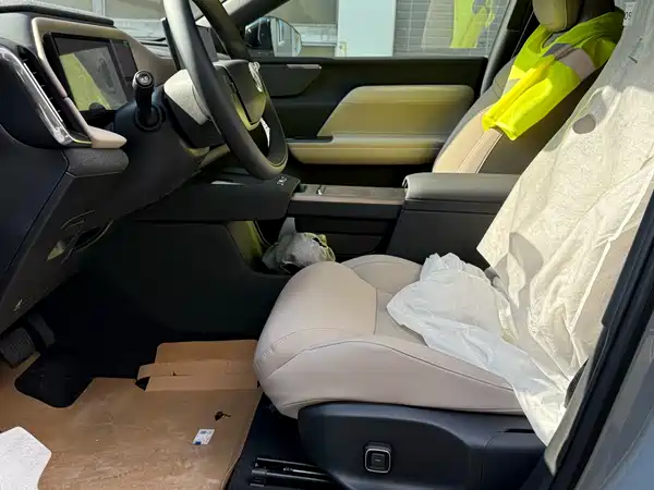 Volvo XC70 Plug-In Hybrid 2025