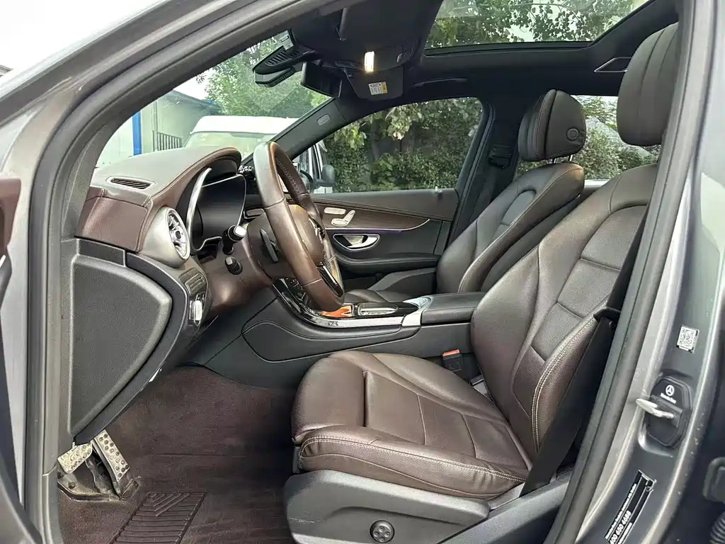 Mercedes-Benz GLC 2022