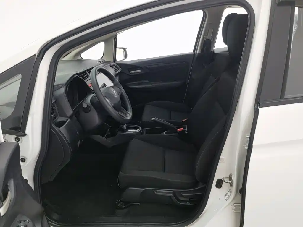 Honda Fit 2016 — фото 10